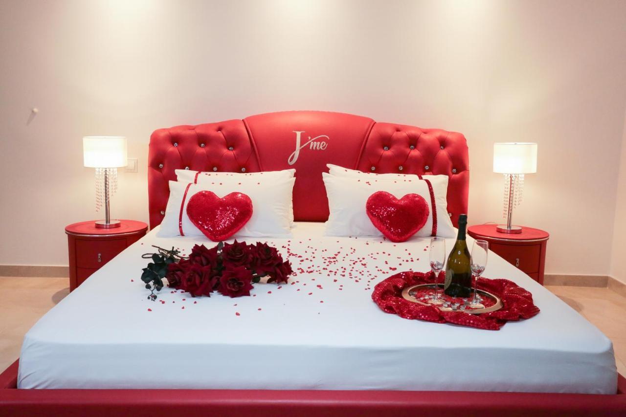 J'me Boutique - Adults Only 4*